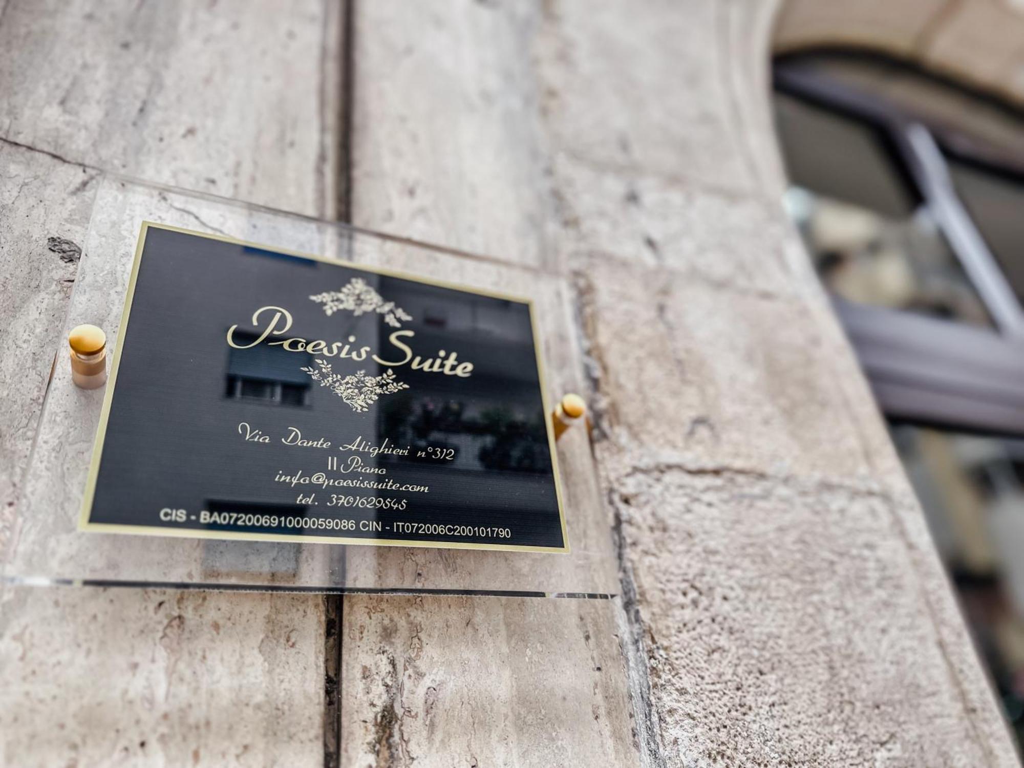 Poesis Suite Bari Exterior foto
